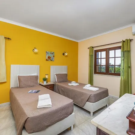 Villa Vista Mar By